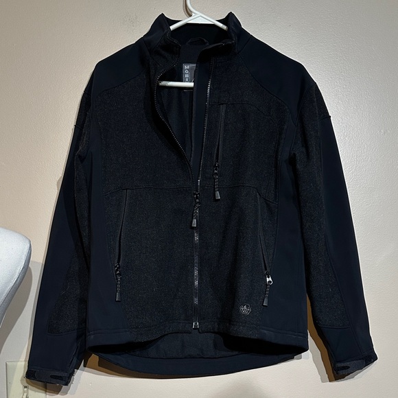 Men's Black Performance Jacket - Picture 1 of 5